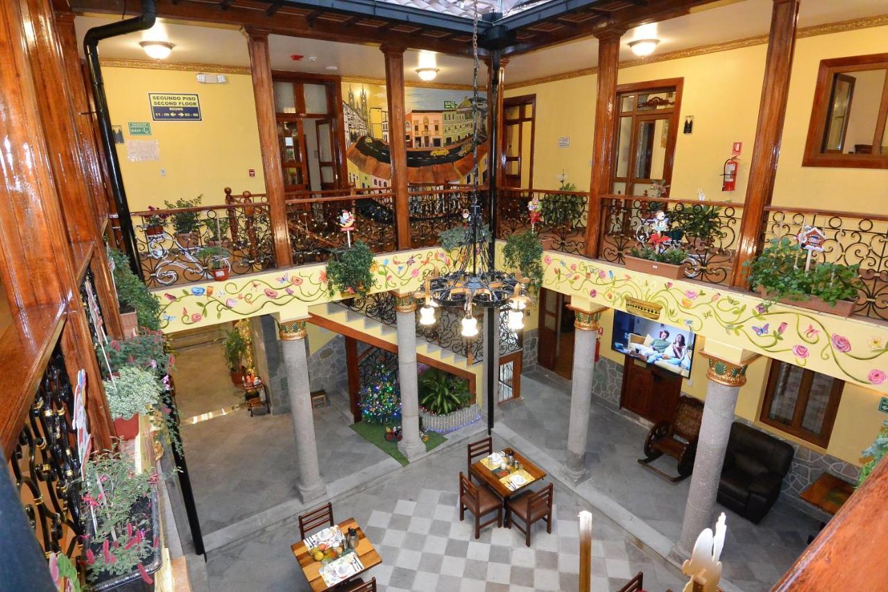 Hotel La Basilica Quito Bagian luar foto