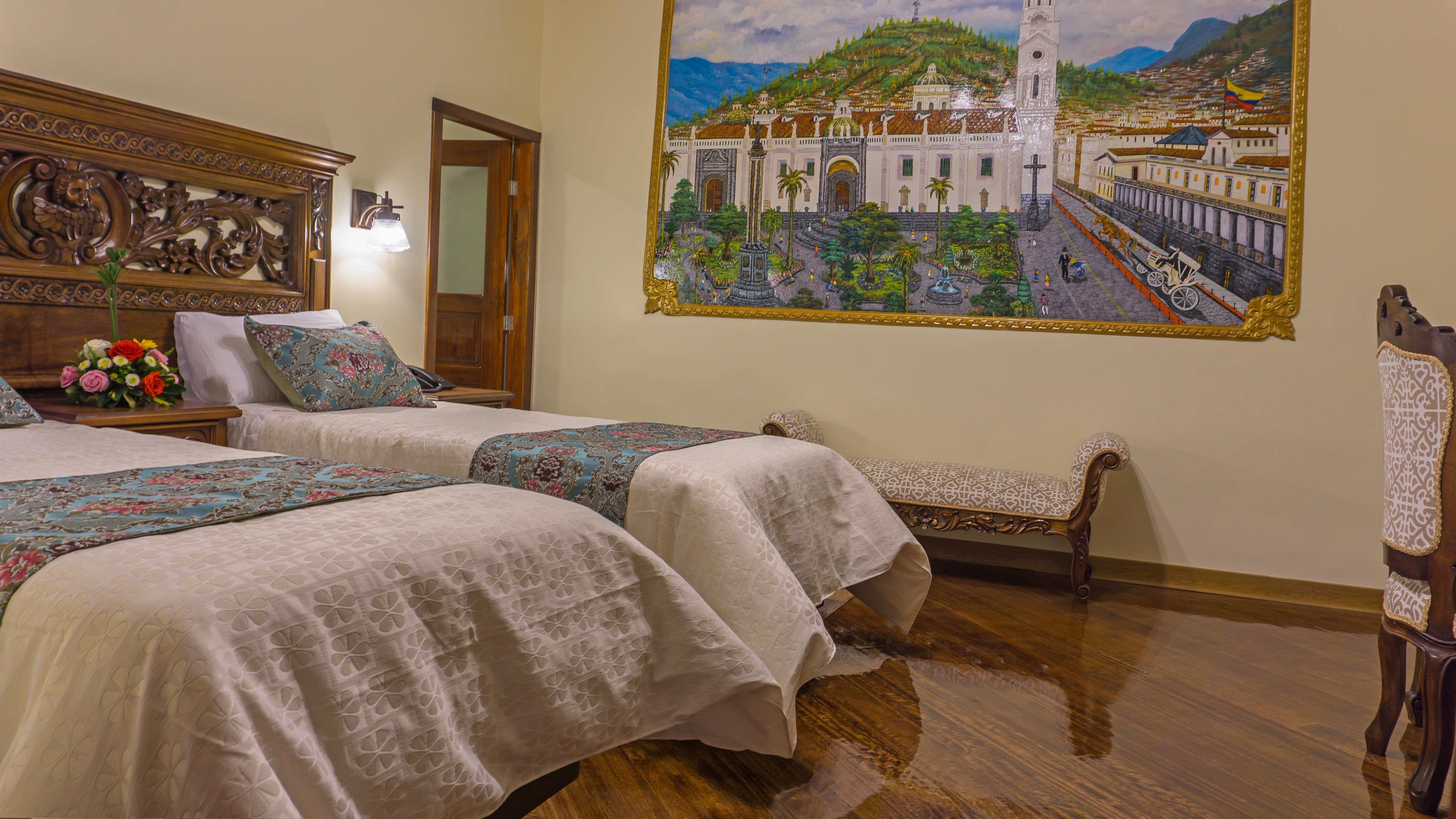 Hotel La Basilica Quito Bagian luar foto