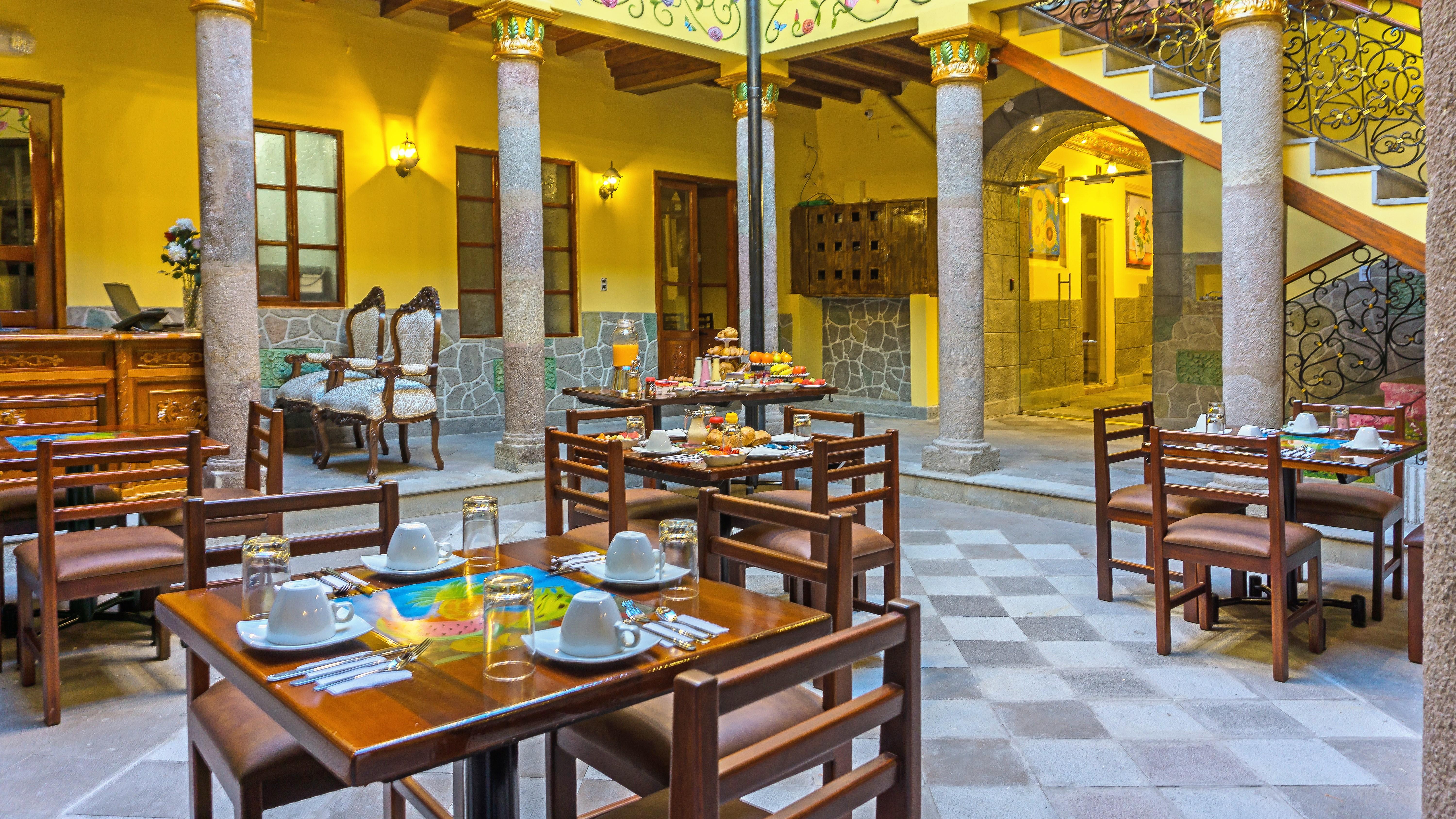 Hotel La Basilica Quito Bagian luar foto