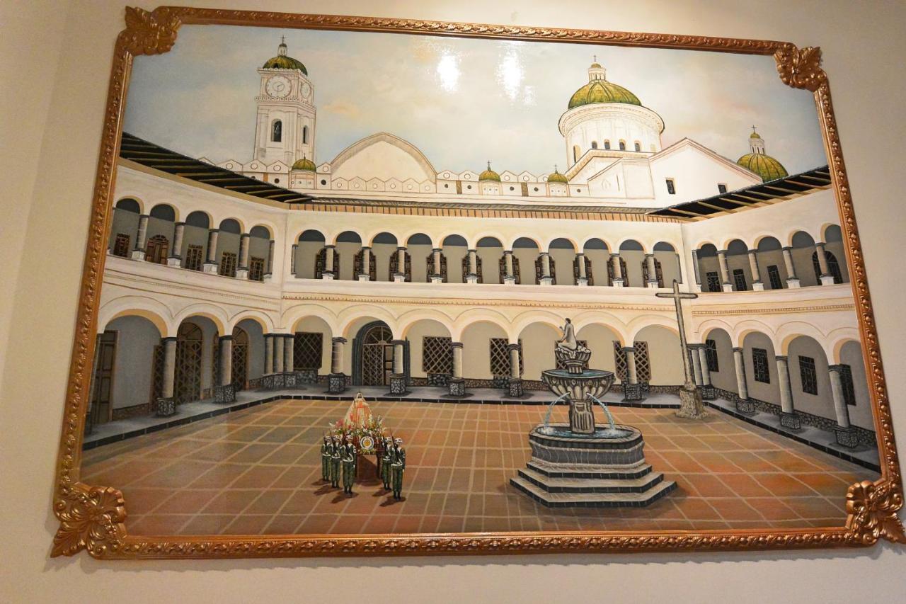 Hotel La Basilica Quito Bagian luar foto